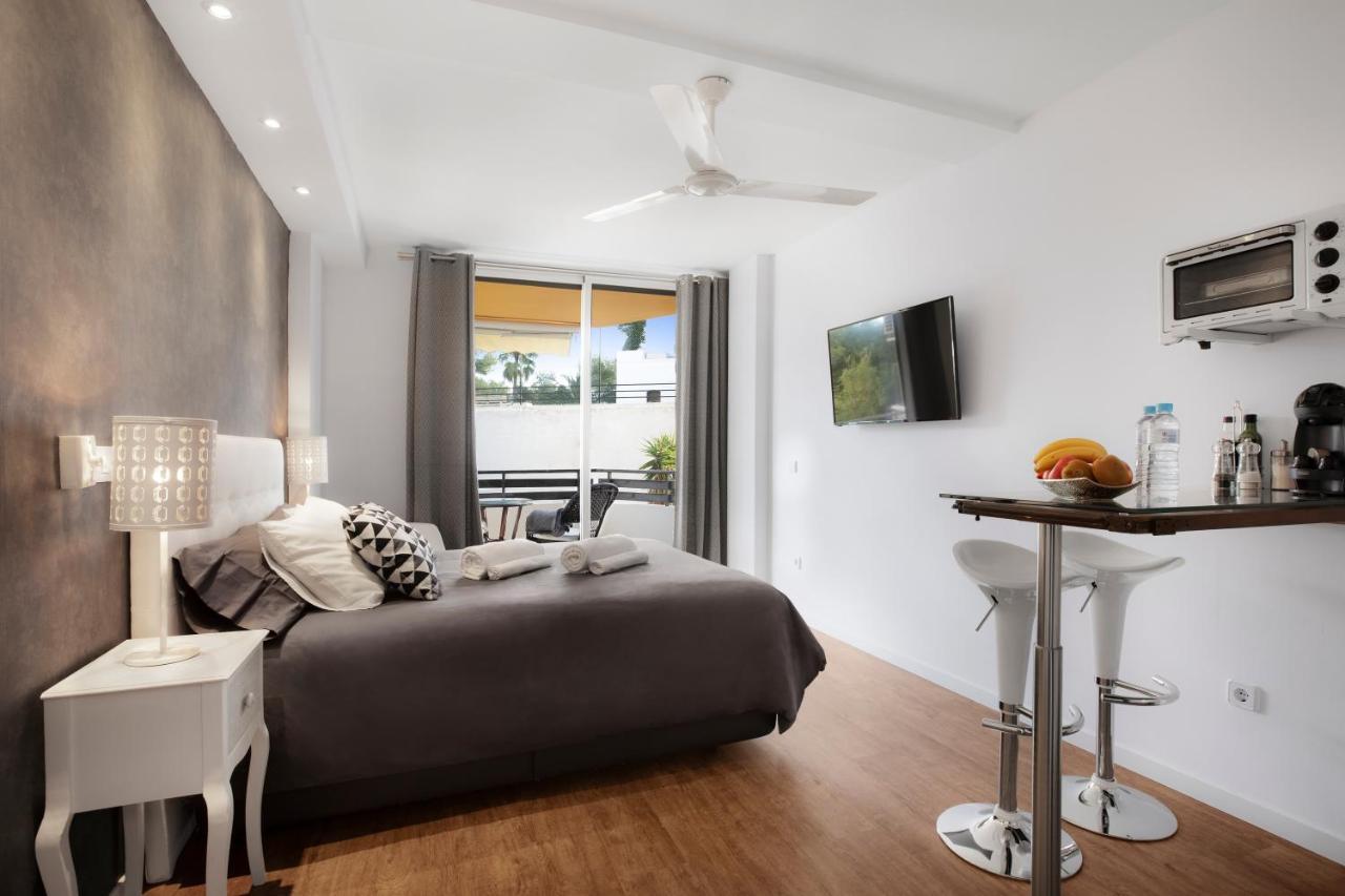 Estudios Bahia Apartment Illetas